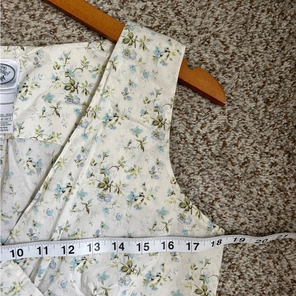 Vintage Laura Ashley White Floral Midi Dress Lightweight Summer Casual Size 12 - Picture 9 of 11